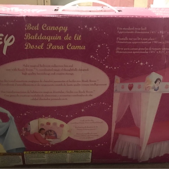Disney Princess canopy for the bed - Picture 3 of 3